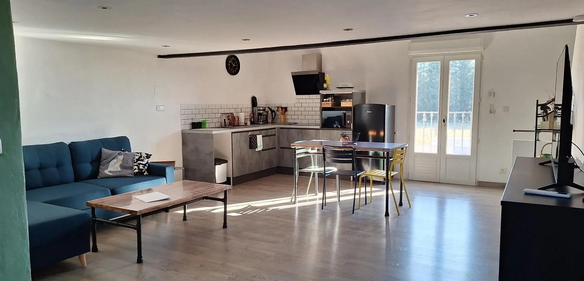 הוילה מונטה Complexe Dans Un Grand Mas Provencal En Campagne Avec Piscine Privee צרפת